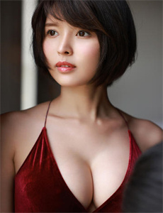 《美女发廊-国产精品久久久一本精品重冂色情》