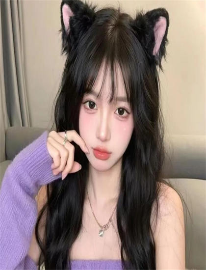 《变身吉妹》导演手法解析：艺术风格与技术特点分析